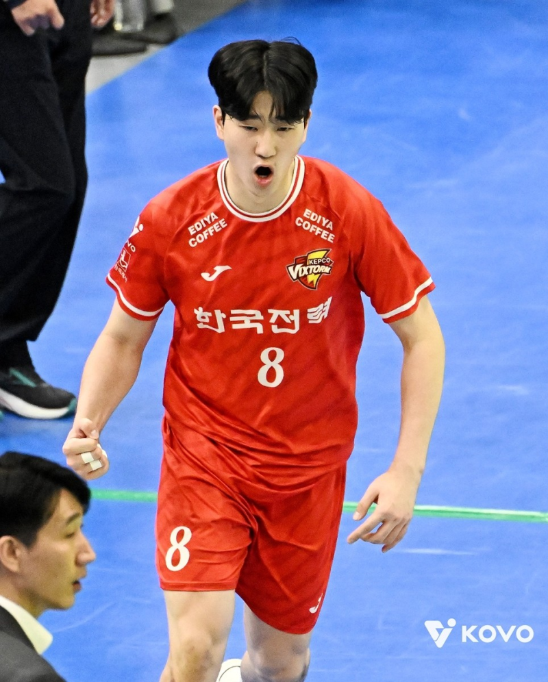 한국전력 박승수 12득점-공격성공률 40% 맹활약...정호 형 잘 쉬다 오세요