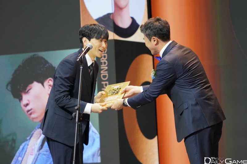 게임 스트리머 대상으로 호명된 김민교.