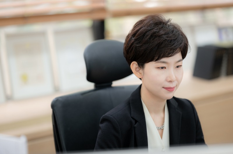 "로그인된 태블릿 봤다가 전과자?"…불륜외도증거수집, 합법과 불법의 한 끗 차이