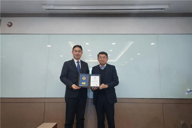 경기바다 함께海, 우수기관 선정 경기도지사 표창 수상 (경기평택항만공사 제공)