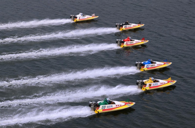 미사경정장에서 열린 경주 장면