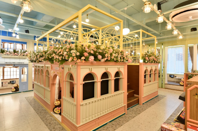 만화카페 벌툰이 단순한 휴식 공간을 넘어 복합 문화 공간으로 자리매김하며 주목받고 있다.