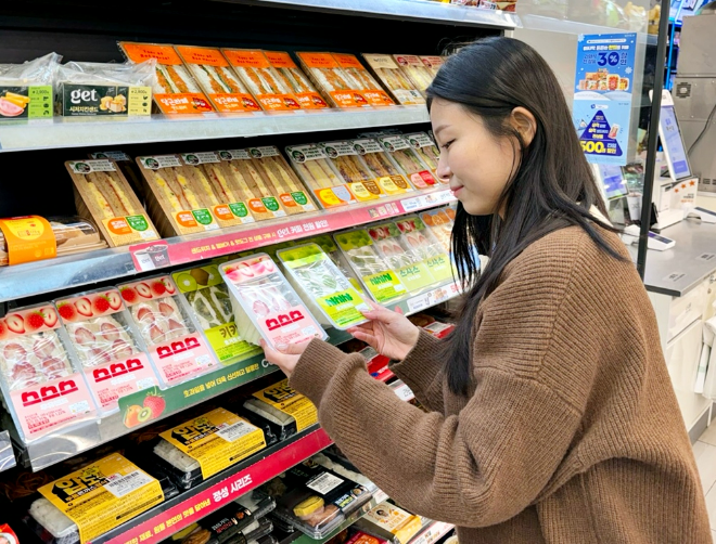 CU, 후르츠샌드 라인업 확대…디저트 샌드위치 경쟁력 강화
