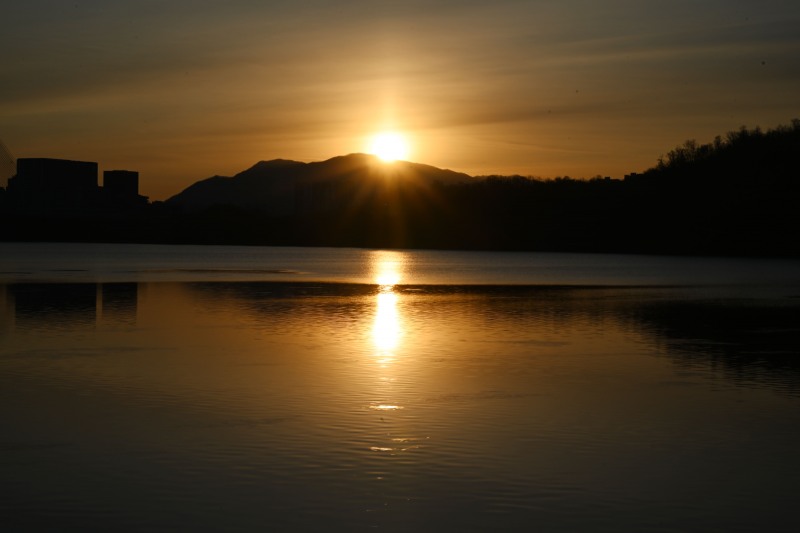 2026년(병오년) 구리한강시민공원의 첫 일출