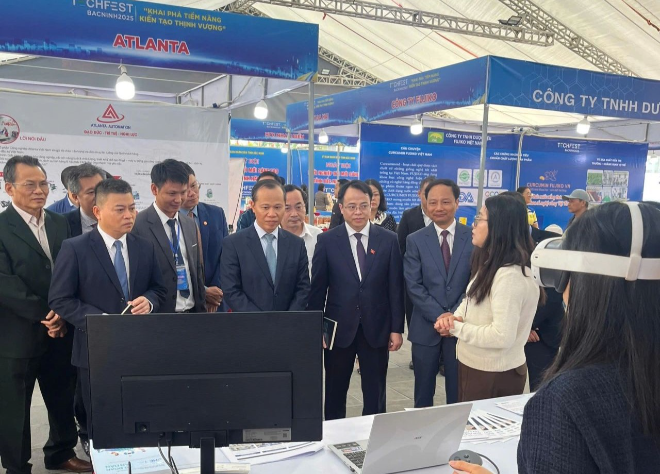 LetuinEdu Vietnam, TECHFEST 2025에서 XR 기반 반도체 교육 솔루션 선보여