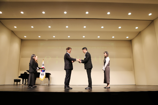 ㈜와이엔비컴퍼니 제공