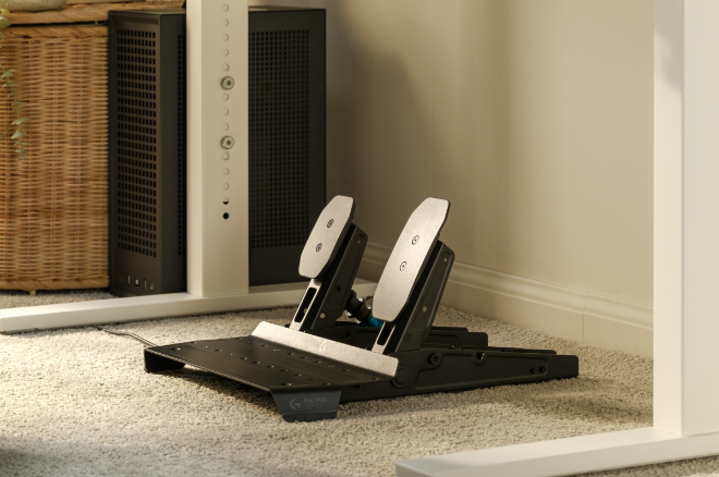 로지텍 ‘RS 페달’ 게이밍 레이싱 페달