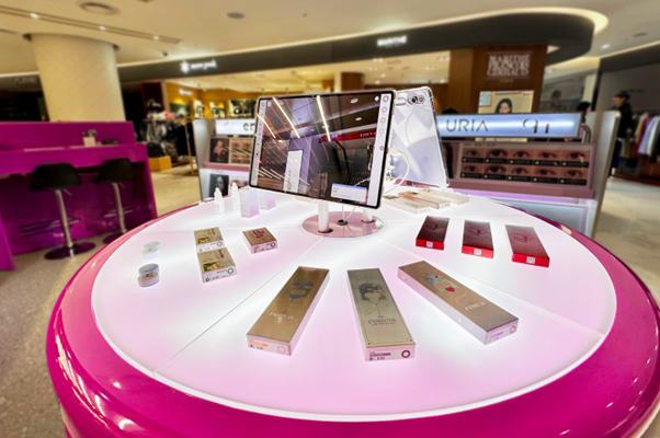 폰피쉬, 롯데 면세 명동점 신규 입점…AR 렌즈 체험 강화