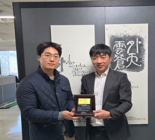 (우측) 창천손해사정법인(주) 대표이사 장용석 손해사정사