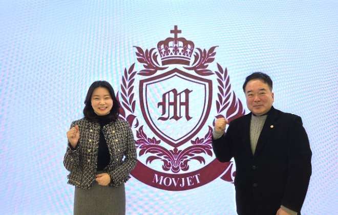 (좌) 김은희 통인익스프레스 B2B 기업영업팀 과장. (우) 김권기 무브제 엔딩케어사업본부장