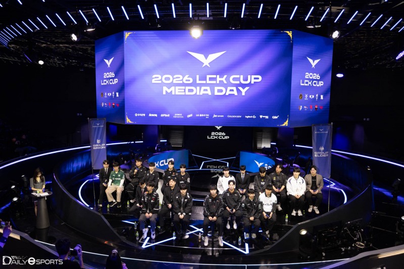 LCK 10개 팀이 모인 2026 LCK컵 미디어데이.