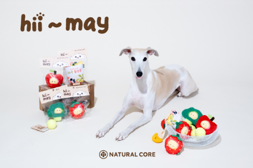 네츄럴코어가 간식의 즐거움을 놀이로 치환한 반려견 장난감 ‘하이메이(Hi-MAY) 시리즈’를 론칭했다. (이미지 제공=네츄럴코어)