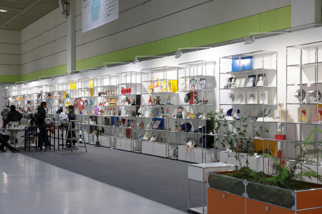 시스템 모듈가구 브랜드 디엘로가 이달 14일부터 18일까지 서울 삼성동 코엑스 C홀에서 열리는 제15회 서울국제조각페스타에 공식 후원사로 참여한다.