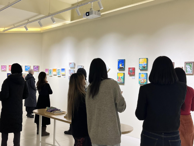 로하갤러리 ‘LAPODIUM’, 제4회 단체 소품전 오프닝 마무리