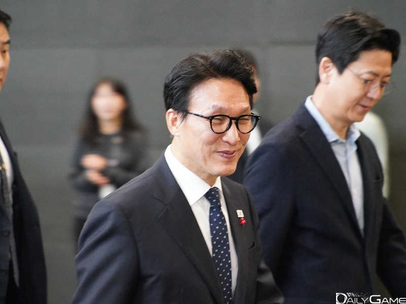 넥슨을 찾은 김민석 국무총리.