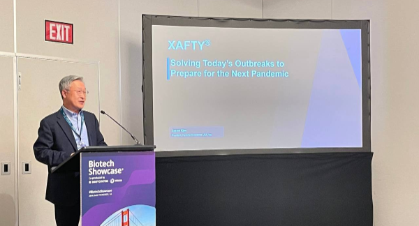 김택성 현대바이오USA 대표 JP모건 쇼케이스 발표 모습. (사진 제공= 현대바이오)