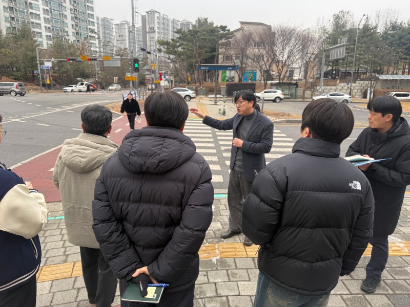동백지하차도 사거리 교통환경 개선을 위한 현장 점검 (용인특례시의회 제공)