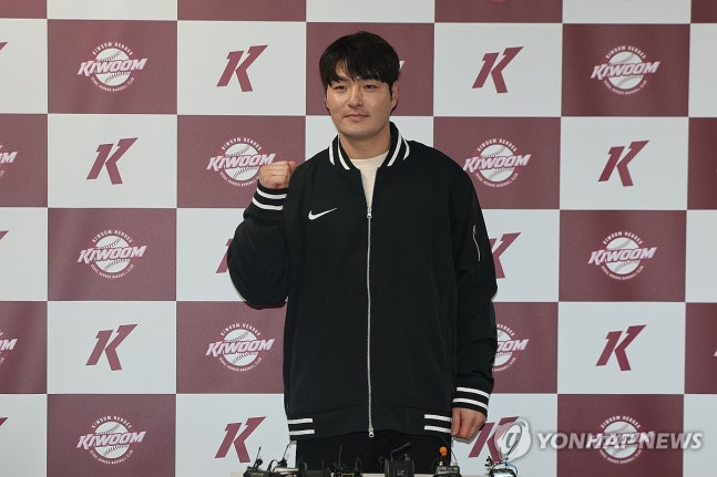 코치로 돌아온 박병호