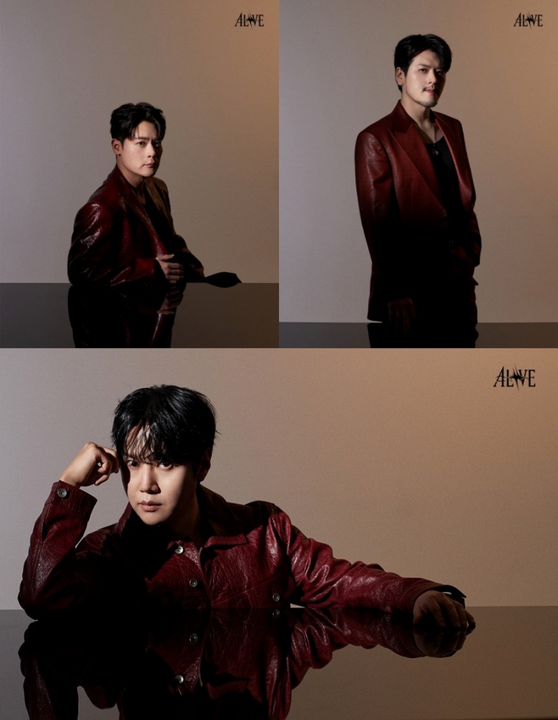 라포엠, 새 앨범 'ALIVE' 새 이미지 티저 공개…‘치명 버건디 셋업+강렬 카리스마’
