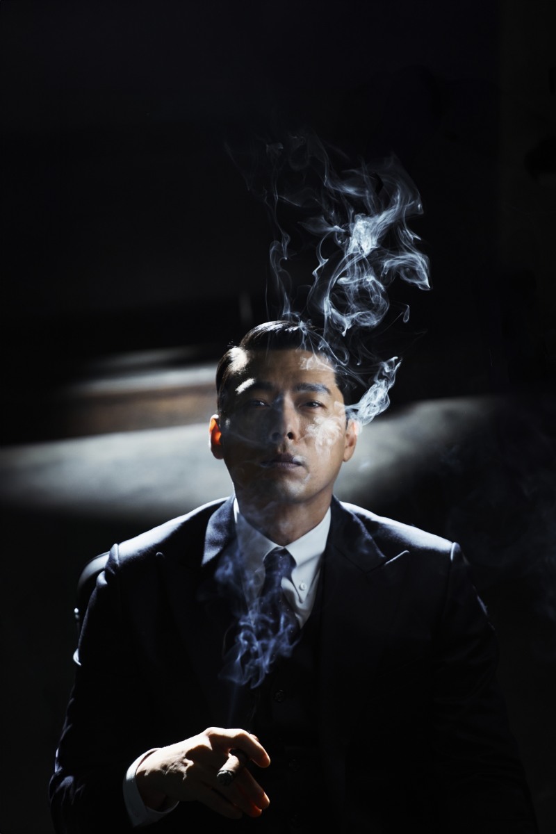 ‘메이드 인 코리아’ 현빈, 백기태로 인생캐 경신…역대급 비주얼 미공개 스틸 대방출