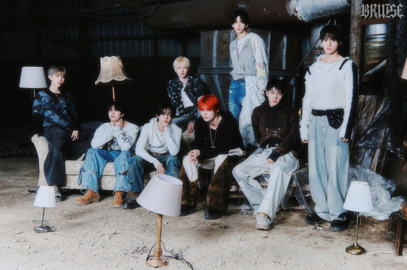 8TURN, 새 싱글 'BRUISE(불씨)' 콘셉트 포토 공개 완료…성숙미로 완성한 다음 챕터