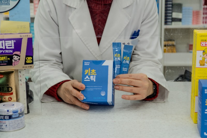 키초스틱, 온라인 넘어 약국 입점…유통 채널 확대