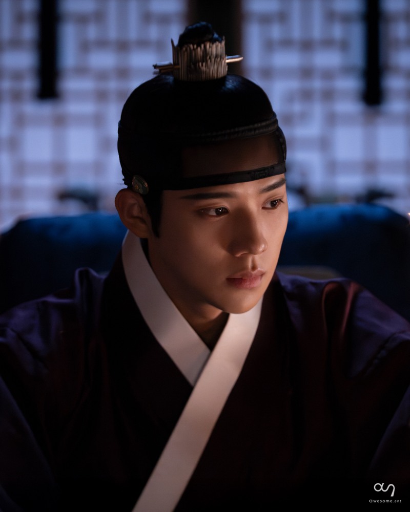 ‘은애하는 도적님아’ 문상민, 나노 단위 디테일로 완성한 허당 대군과 뇌섹 대군 사이