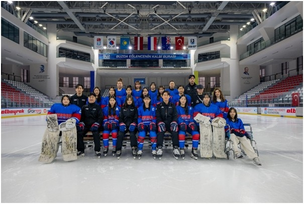 18세 이하 한국 여자 아이스하키 대표팀