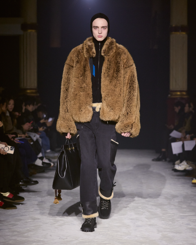 우영미 FW26 / 제공. (주)쏠리드