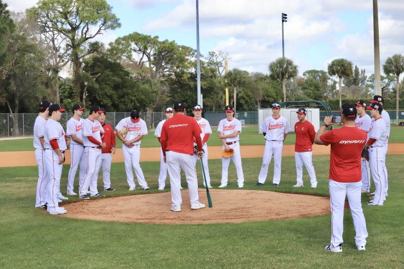 플로리다 캠프를 시작한 SSG 선수단