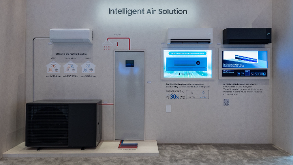 CES 2026 삼성전자 전시관에 전시된 고효율 히트펌프 냉난방시스템 'EHS 올인원' 신제품