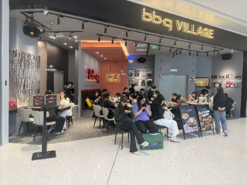 BBQ가 ‘중국의 실리콘밸리’ 선전시 화이더에 ‘BBQ 빌리지 완샹후이점’을 오픈했다