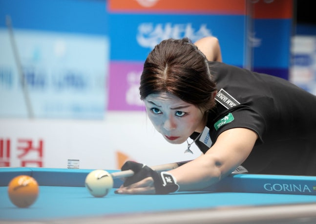 집중하고 있는 김가영