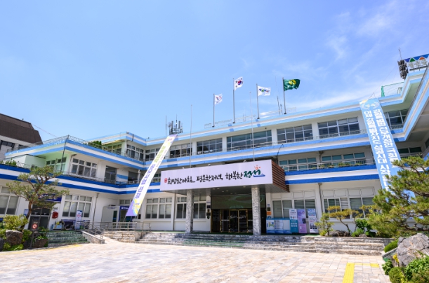 정선군청 전경 (이미지 제공=정선군)