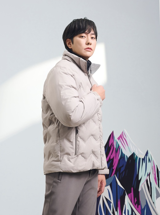 레드페이스 ‘튜브 볼패딩 재킷’
