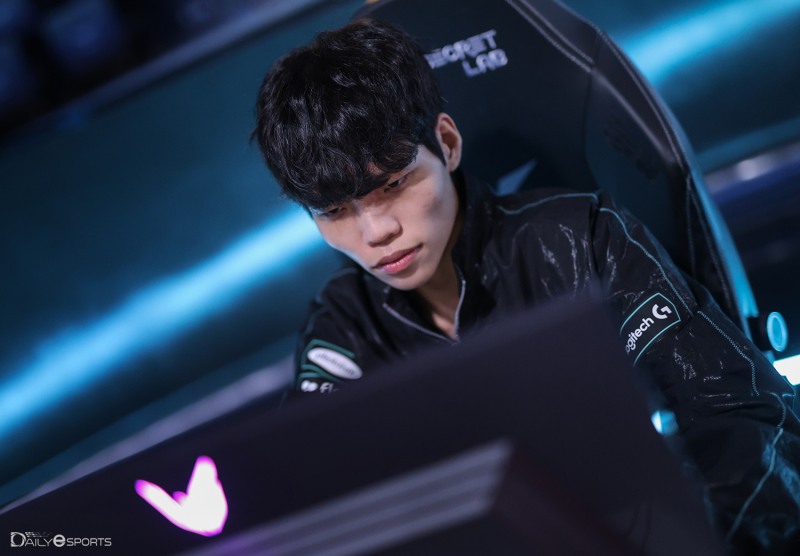 Jeon Si-woo.