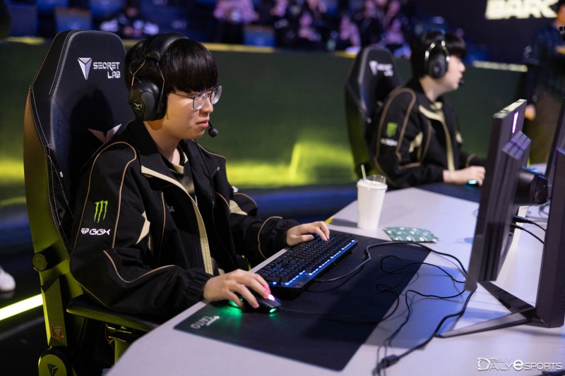 데뷔 첫 펜타 킬을 기록한 젠지 '기인' 김기인.