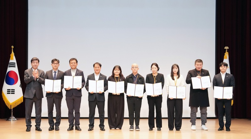 민원 처리 실적 점수제 우수 공무원·부서 시상