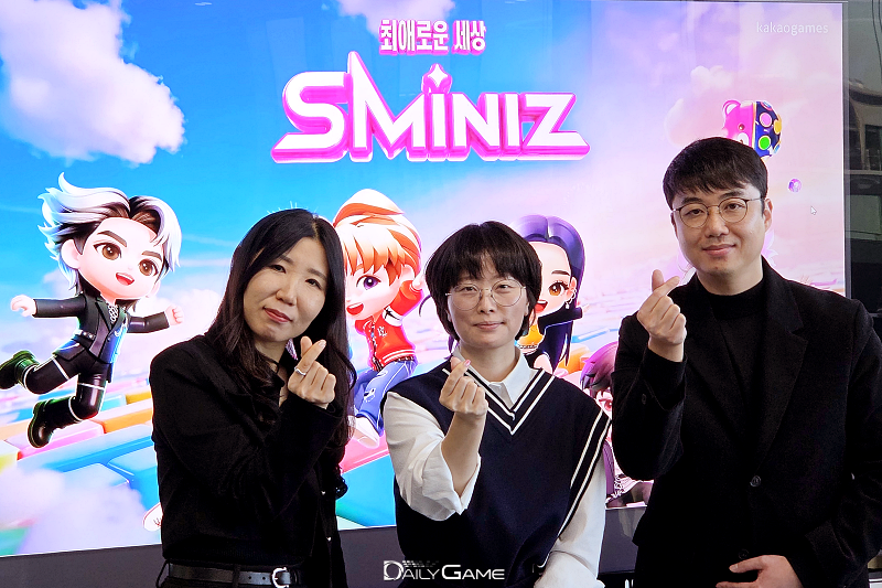 왼쪽부터 '슴미니즈'