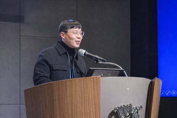 박동수 미라클여성의원 원장이 레코벨 관련한 발표를 진행하고 있다. (사진 제공=한국페링제약)