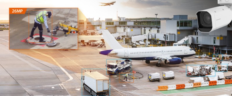 공항 내 작업자 움직임이나 물체 이동을 탐지·분석 하는 한화비전 AI 카메라
