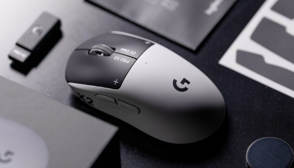 로지텍 ‘PRO X2 SUPERSTRIKE’ LIGHTSPEED 무선 게이밍 마우스