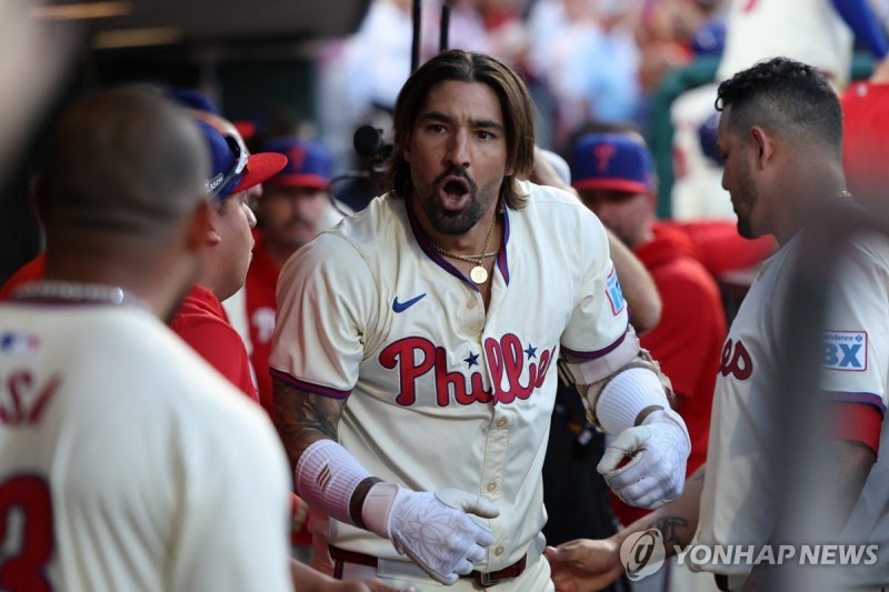 닉 카스테야노스