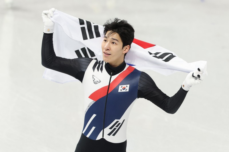 황대헌 은메달. 사진(밀라노=연합뉴스)