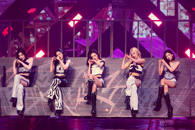 ITZY, 2026 월드투어 서울 공연 성료…취약계층 아동·청소년 초대