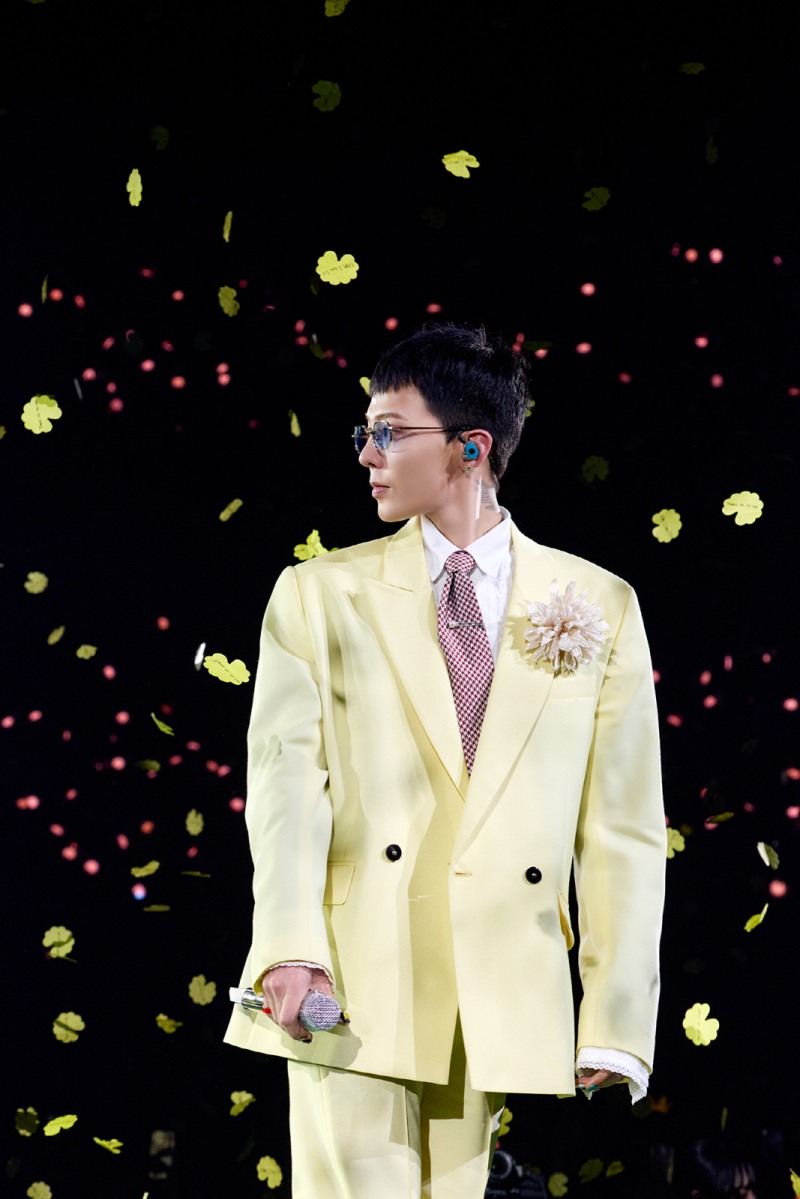 지드래곤, 데뷔 이래 첫 단독 팬미팅 성료…서울→일본→태국까지 ‘FAM’ 열기 확산