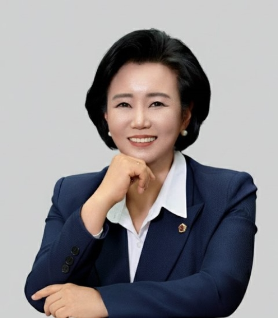 정윤경 경기도의회 부의장