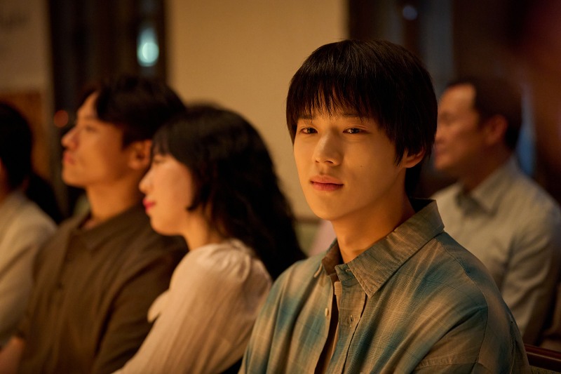 문상민, ‘파반느’로 보여주는 청춘의 민낯 눈길