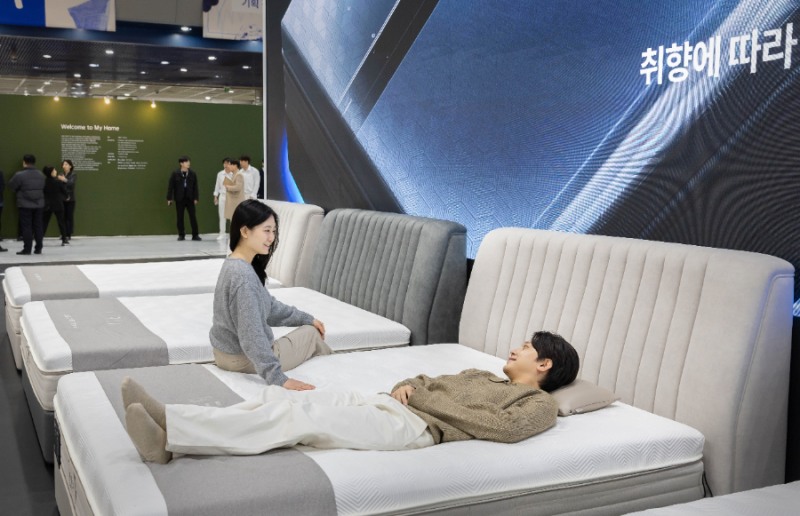 안마를 받고 잠에 들 수 있는 ‘코웨이 비렉스 안마 매트리스 M시리즈’