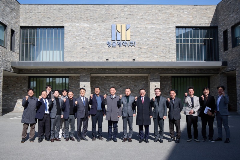 이충우 여주시장-한약재 전문 제조기업 형율제약㈜ 방문